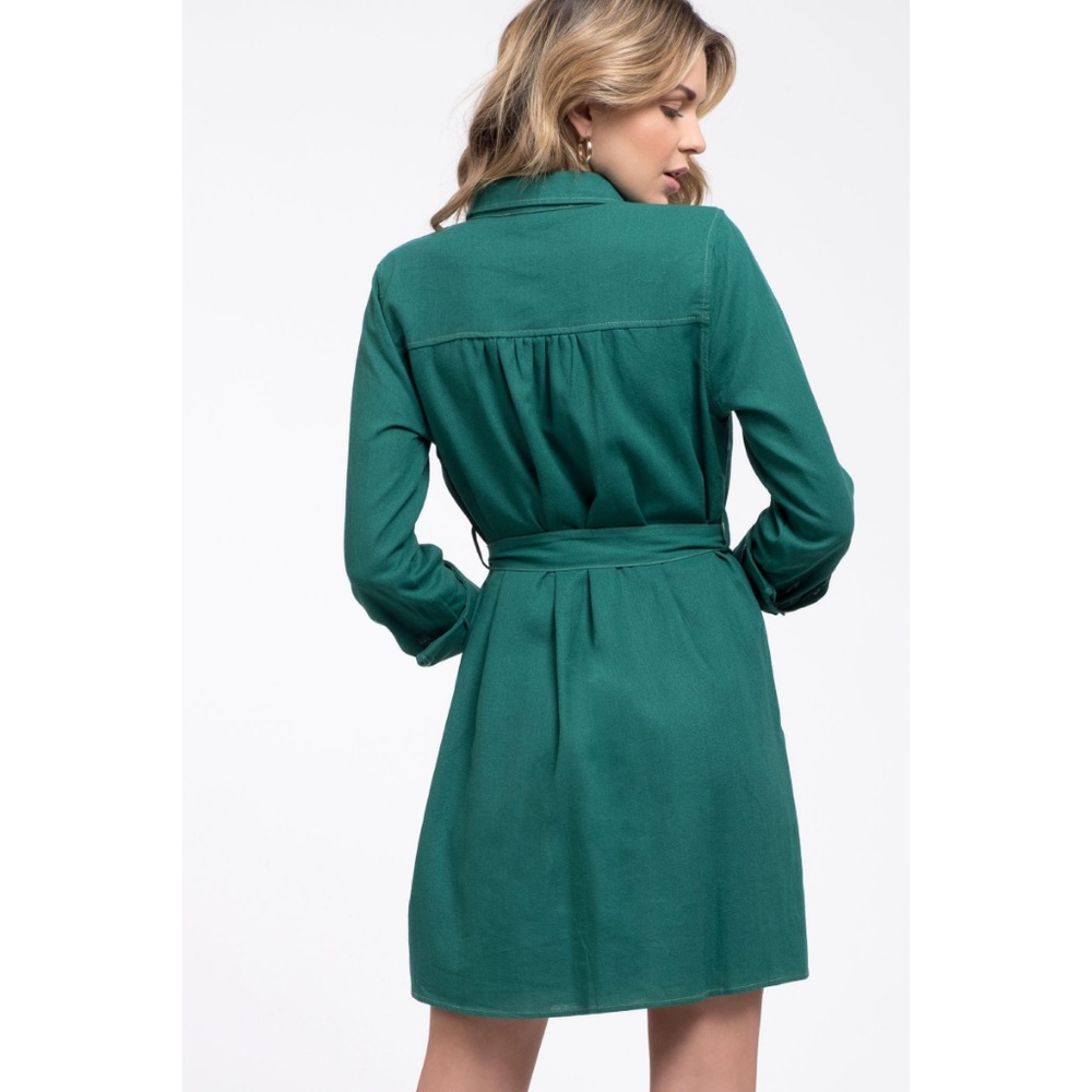 Button Down Green Dress With Belt, Cuffed Sleeves - Picture 6 of 8